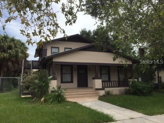 Primary Photo - 114 S Willow Ave