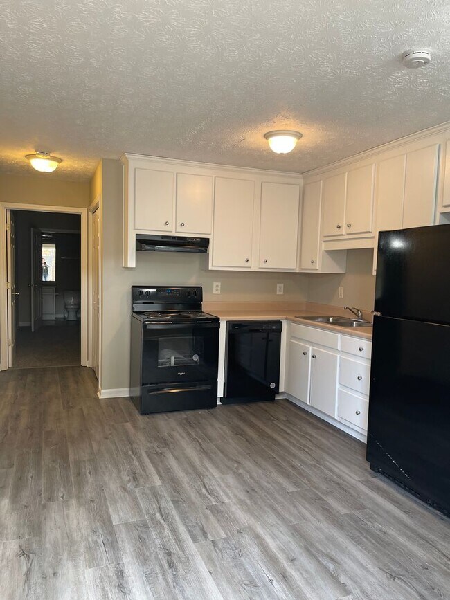 Foto del edificio - 2 bedroom 2 bath ranch Duplex in Douglasville, GA