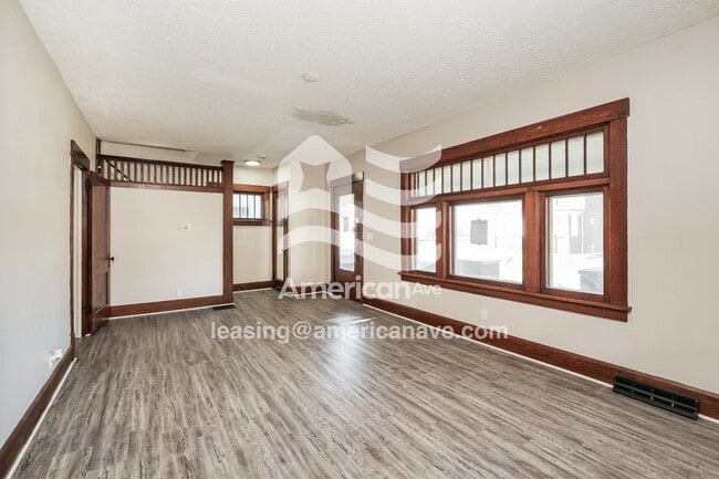 Foto del edificio - 128 Smith Ave NW