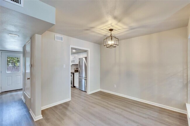 Building Photo - 8511 Fathom Cir