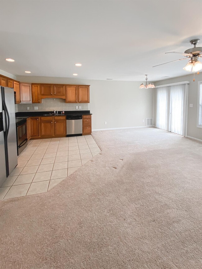 Building Photo - 2221 Reserve Ct