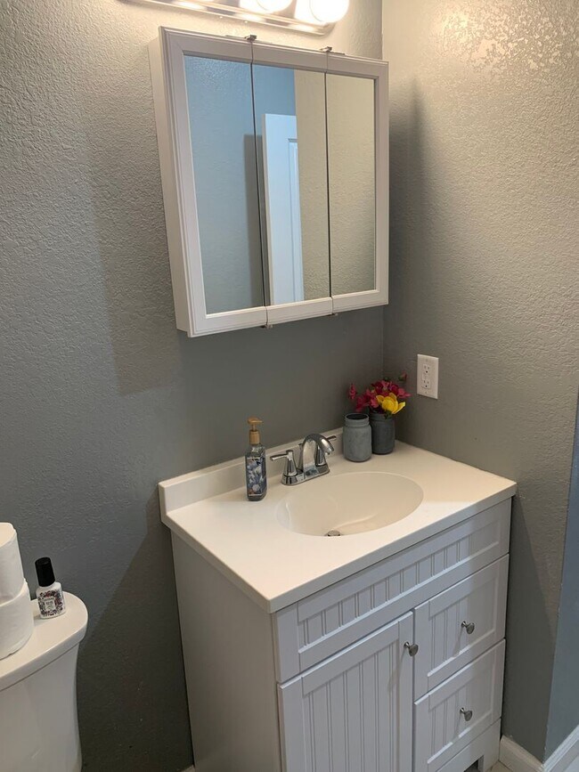 Foto del edificio - 903 E Cason st