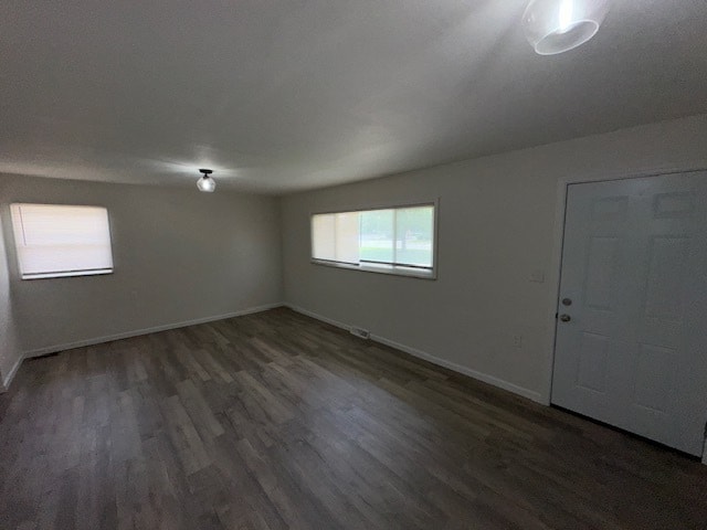 Building Photo - 4016 E Livingston Ave