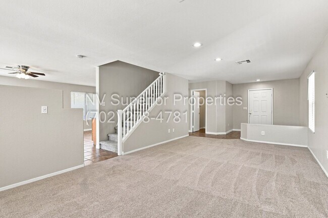 Foto del edificio - 8713 W Majestic Pine Ave