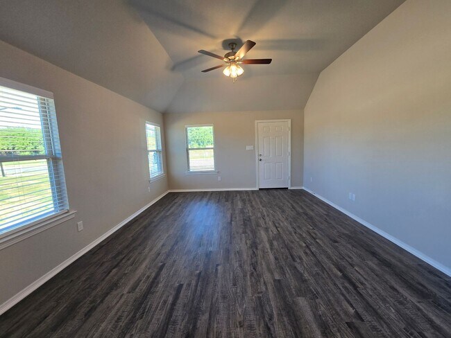 Foto del edificio - New Build! 3 Bedroom 2 Bath home in Navasota