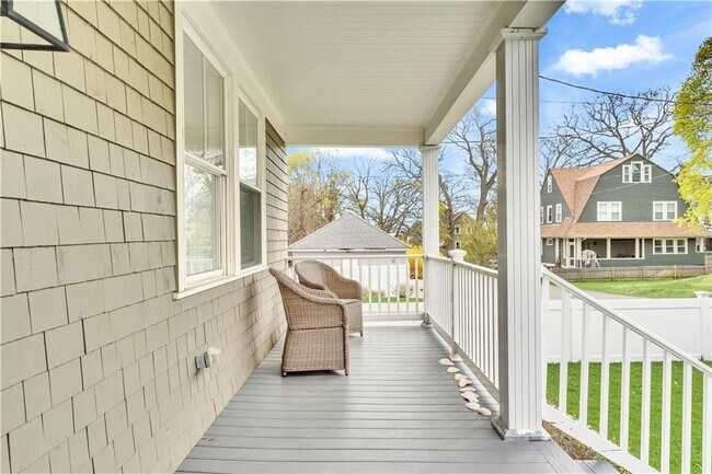 Foto del edificio - 12 Observatory Ave