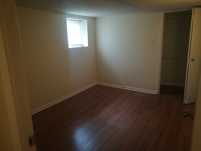 Foto del edificio - 5600 N Marmora Ave