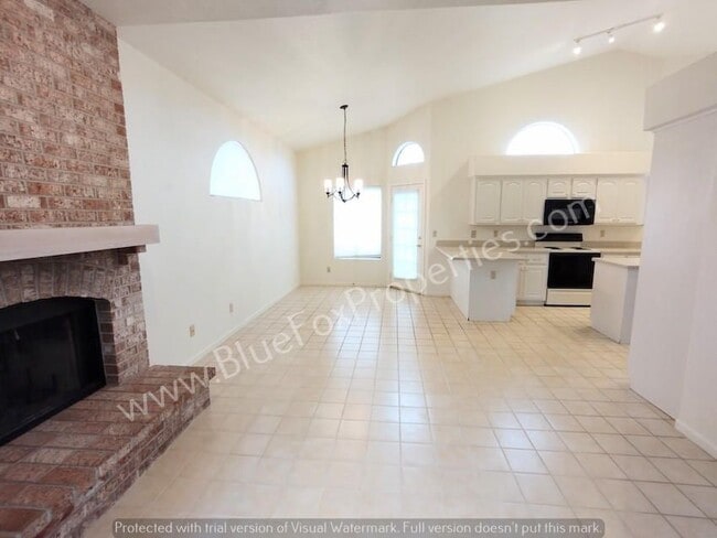 Foto del edificio - 7793 E Marquise Dr