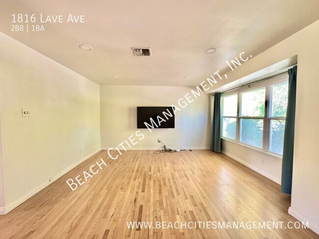 Foto del edificio - 1816 Lave Ave