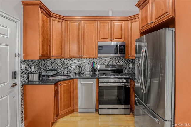 Building Photo - 43-47-47 44th St