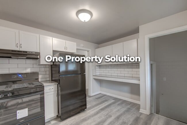 Foto del edificio - 4727 Harrison St