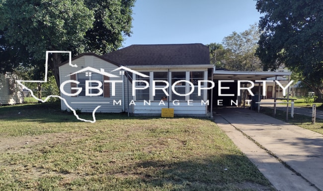 Building Photo - Single Family Home 3 Bedroom 1 Bath!