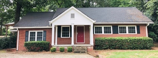 Building Photo - 2136 S. Lumpkin