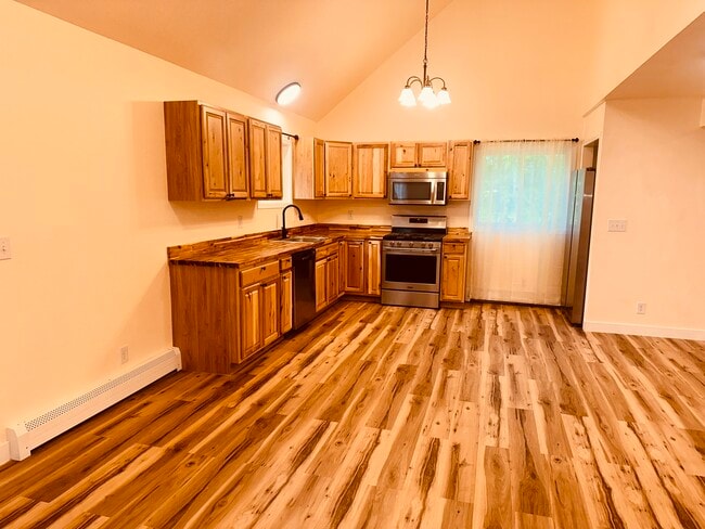 Building Photo - 5921 W Locksley Loop