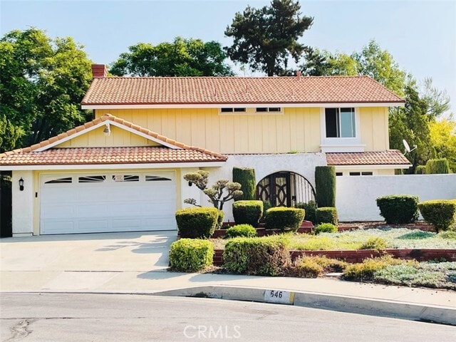 Primary Photo - 646 N Big Creek Ln
