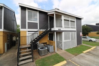 Building Photo - 12659 Ashford Meadow Dr