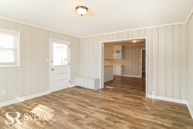 Foto del edificio - Pretty as a Picture - 4 BR, 2.5 BA home
