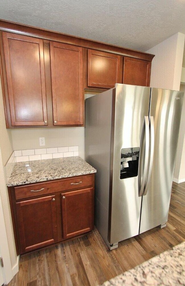 Foto del edificio - Spacious Home w/Open Floor-Plan