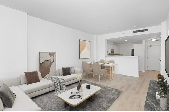 Building Photo - 530 K St