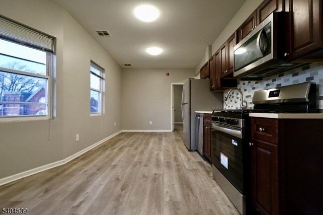 Photo - 456 Avon Ave Apartment