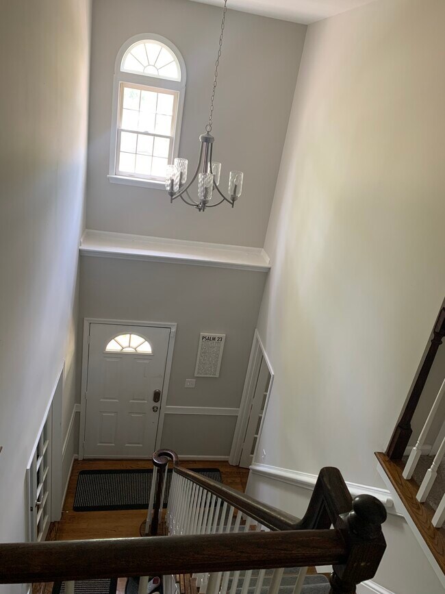 9 Laydon Way, Poquoson, VA 23662 House for Rent in Poquoson, VA