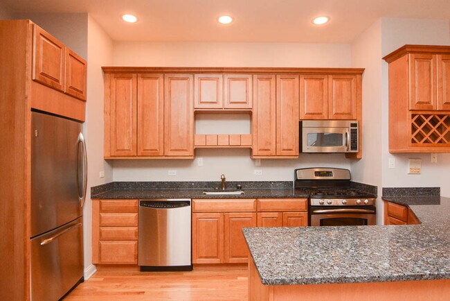 Foto del edificio - 530-1530 W Huron St