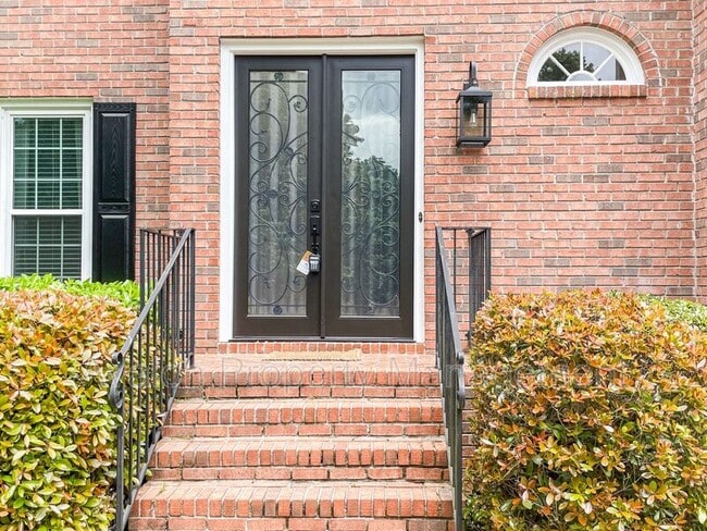 Foto del edificio - 1598 Brentwood Dr