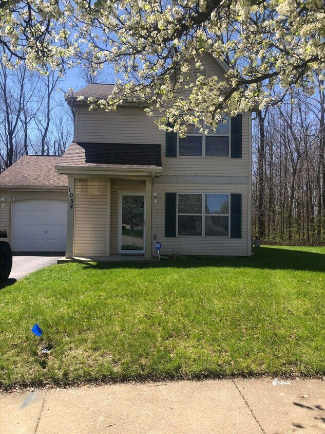 1054 Rockcress Dr, Toledo, OH 43615 House Rental in Toledo, OH