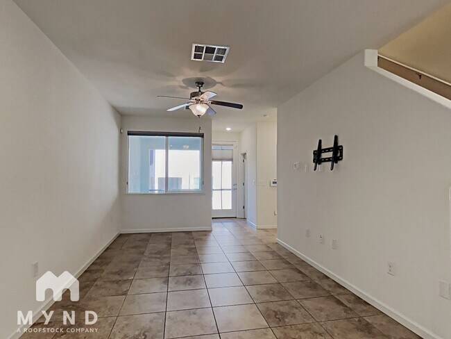 Foto del edificio - 2988 Silver River Ln