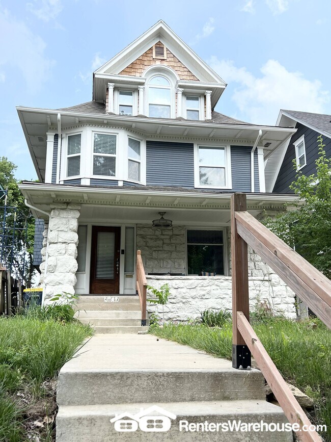 Foto del edificio - 4217 Campbell St