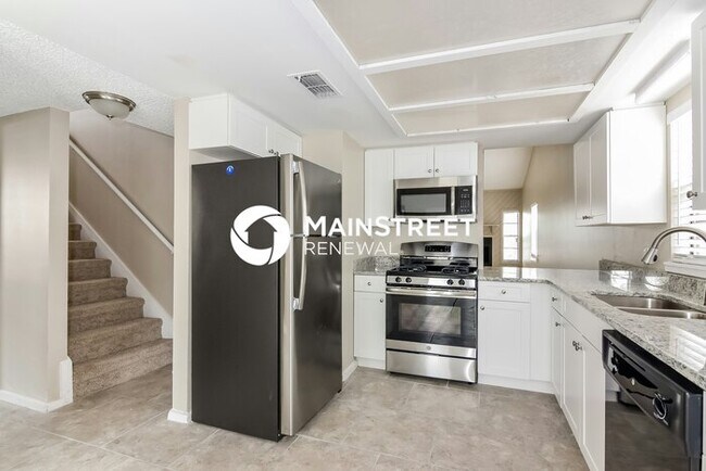 Foto del edificio - 3 Bedroom Pet-Friendly Home in Winter Haven, FL with Main Street Renewal