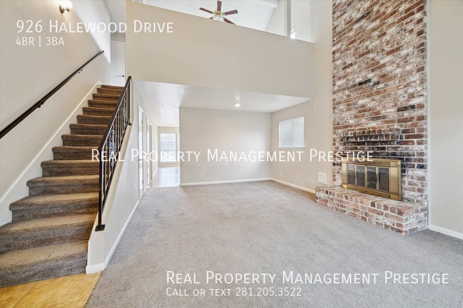 Primary Photo - 4 bedroom home in Meadowgreen Subdivision