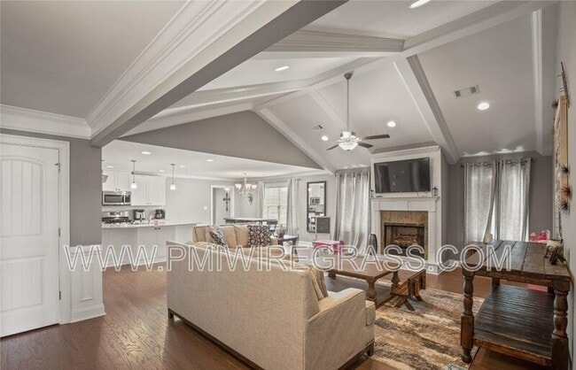 Foto del edificio - 524 Paxton Lp