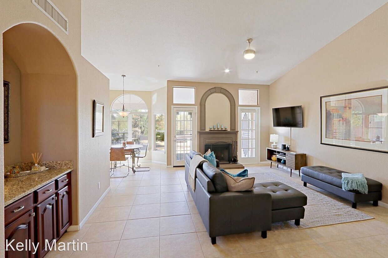 Foto principal - 4 br, 2 bath House - 18976 N 92nd Way
