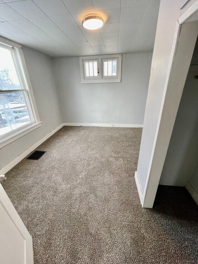 414 Allan St, Sioux City, IA 51103 House Rental in Sioux City, IA