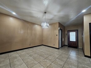 Building Photo - 13922 Somersworth Dr