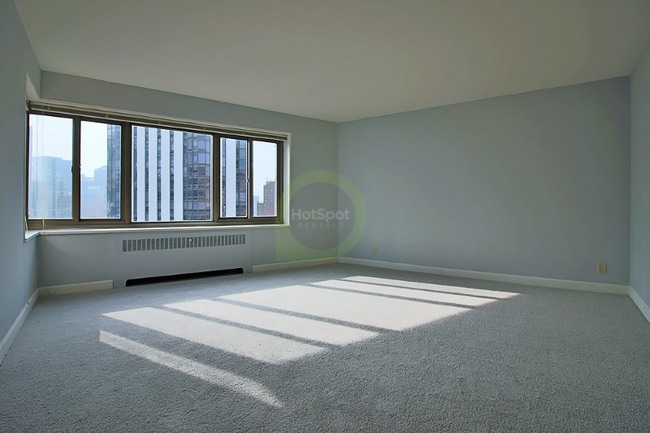 Photo - 1379 S Shore Dr Apartment
