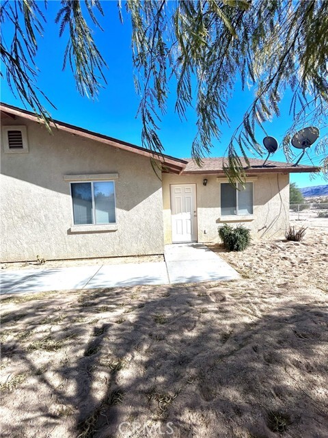 Primary Photo - 73871 S Slope Dr