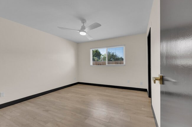 Foto del edificio - 3925 Verdugo Ln