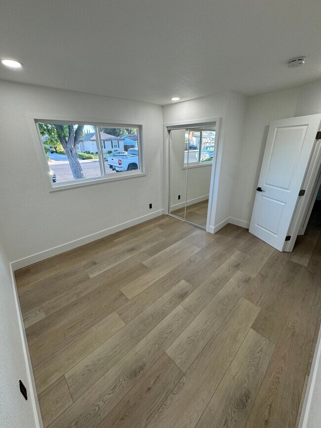 Foto del edificio - 1464 Locust St