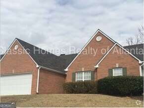 Building Photo - 2336 Pettit Dr