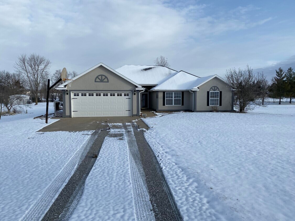 Primary Photo - 4055 Liberty Woods Ct