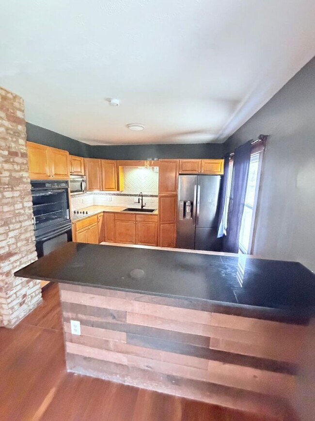 Foto del edificio - 4506 Behrwald Ave