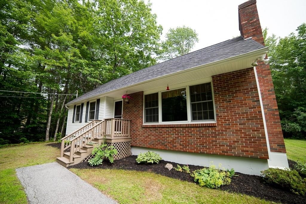 260 Rooks Rd, Holden, ME 04429 House Rental in Holden, ME