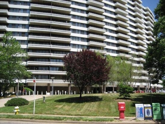 Primary Photo - 6301 Stevenson Ave