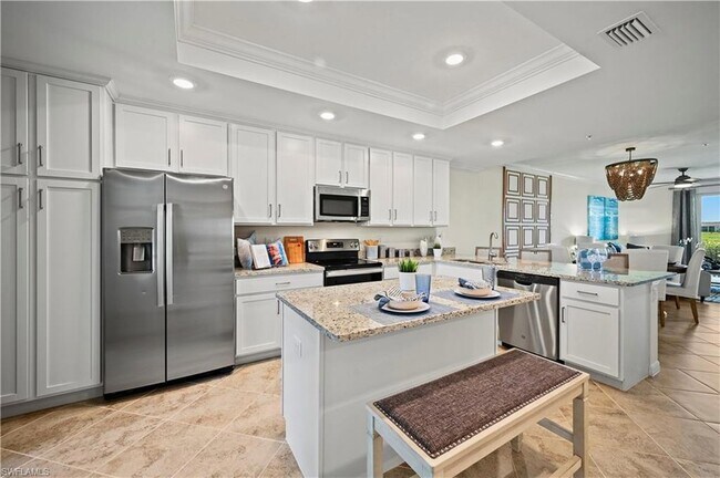 Building Photo - 43011 Greenway Blvd
