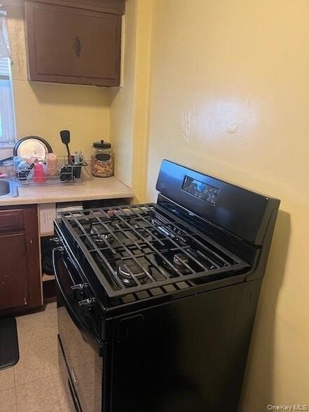 Photo - 66 Lee Avenue Unit First Floor