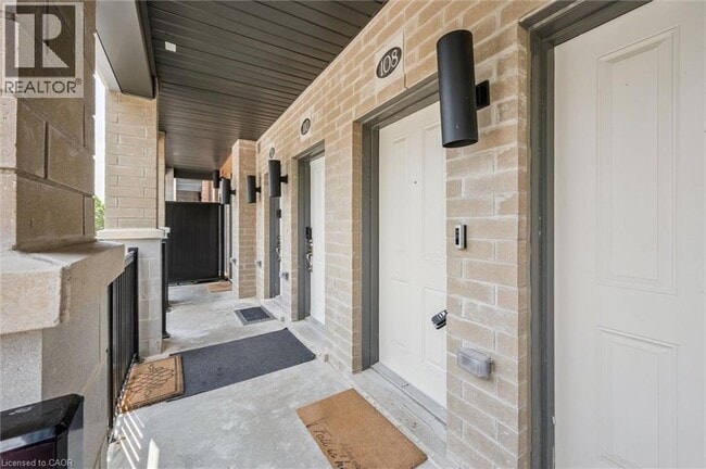 Building Photo - 25 Isherwood Ave