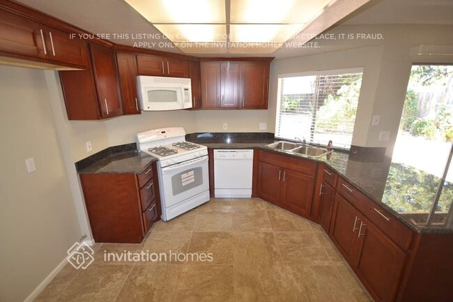 Building Photo - 3212 Cinnabar Ct