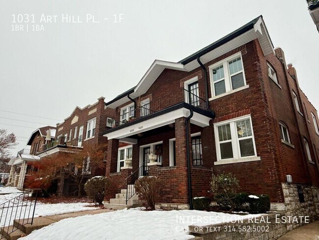 Foto del edificio - 1031 Art Hill Pl